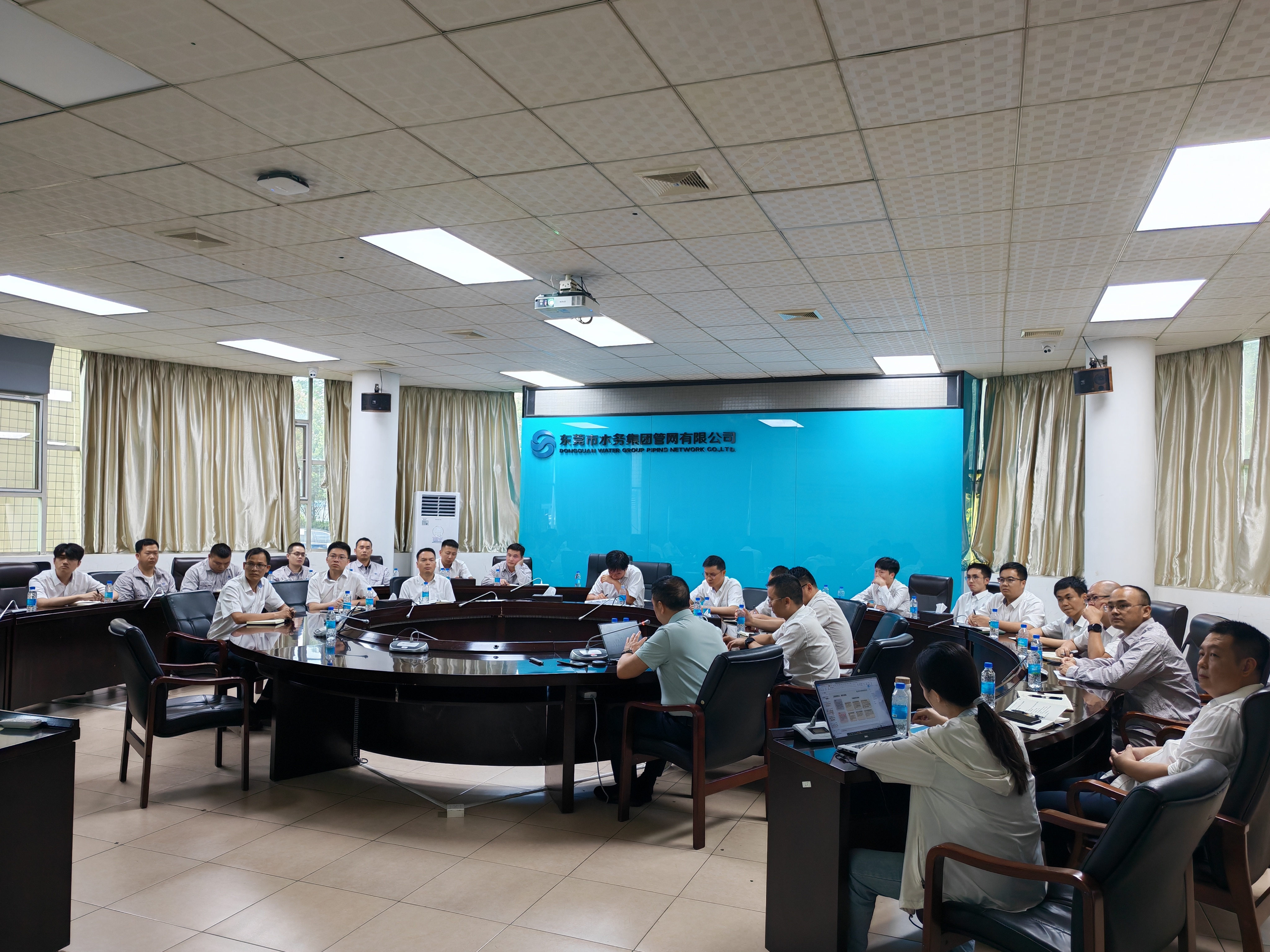 圖3(項(xiàng)目管理交流會現(xiàn)場).jpg 圖3(項(xiàng)目管理交流會現(xiàn)場).jpg