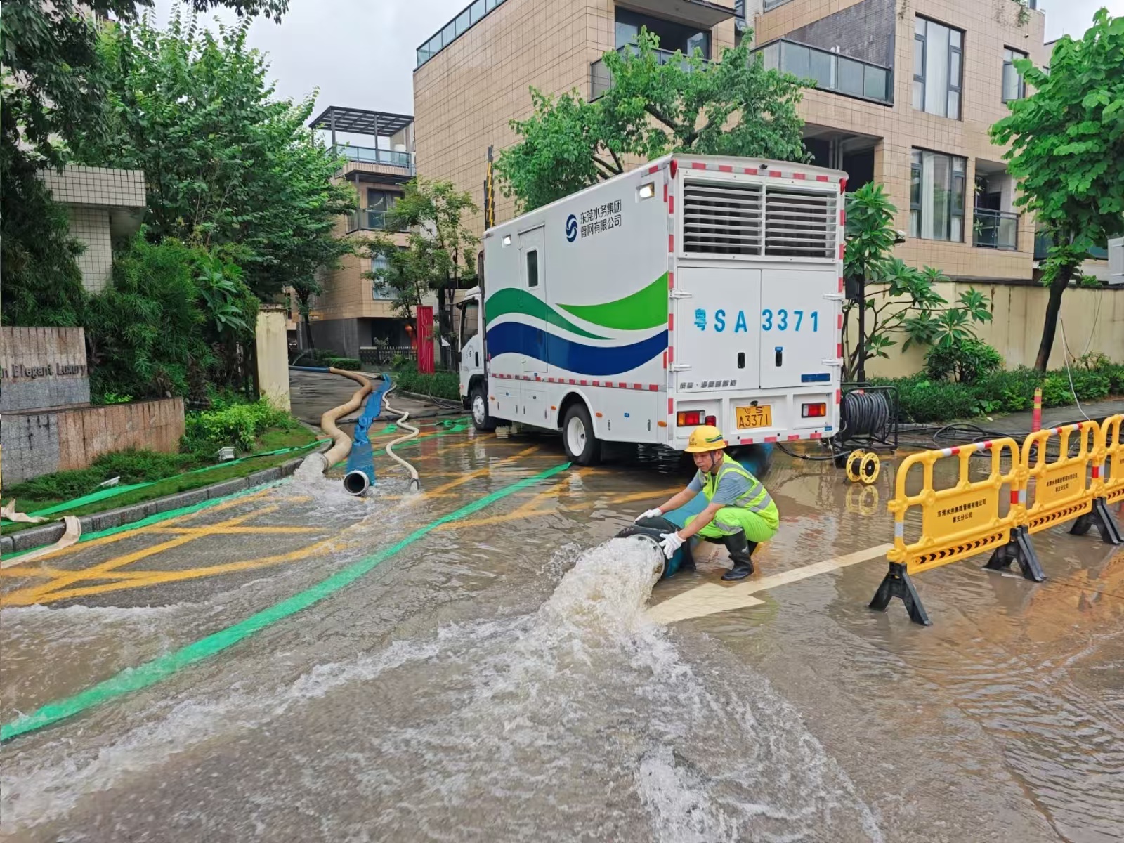 防汛排澇.jpg 防汛排澇.jpg